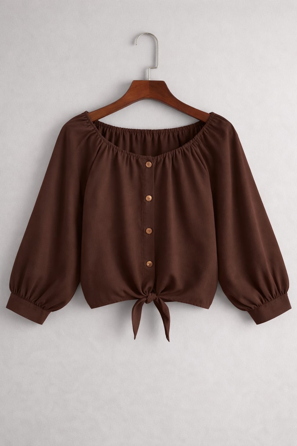 بلوزة كروب برباط